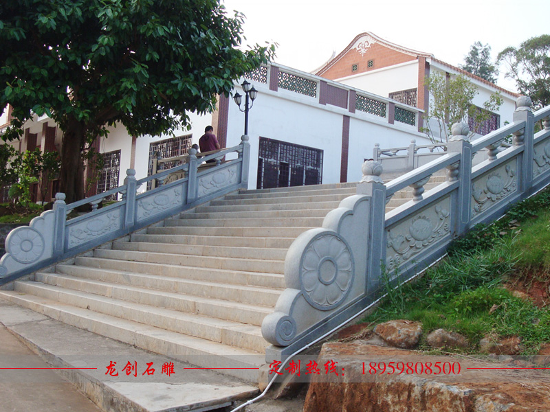 墳?zāi)故瘷跅U哪便宜 石欄桿優(yōu)質(zhì)廠(chǎng)